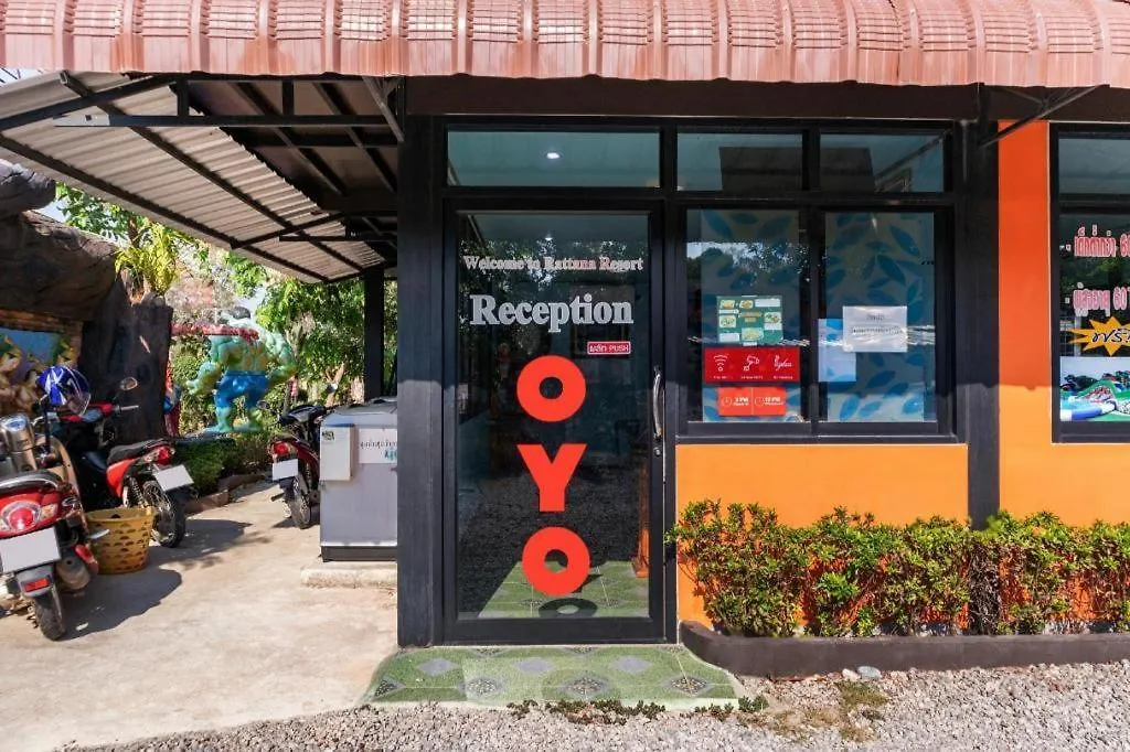 OYO 755 Rattana Resort Ko Lanta Hotel